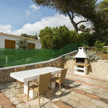 Nineta Villa